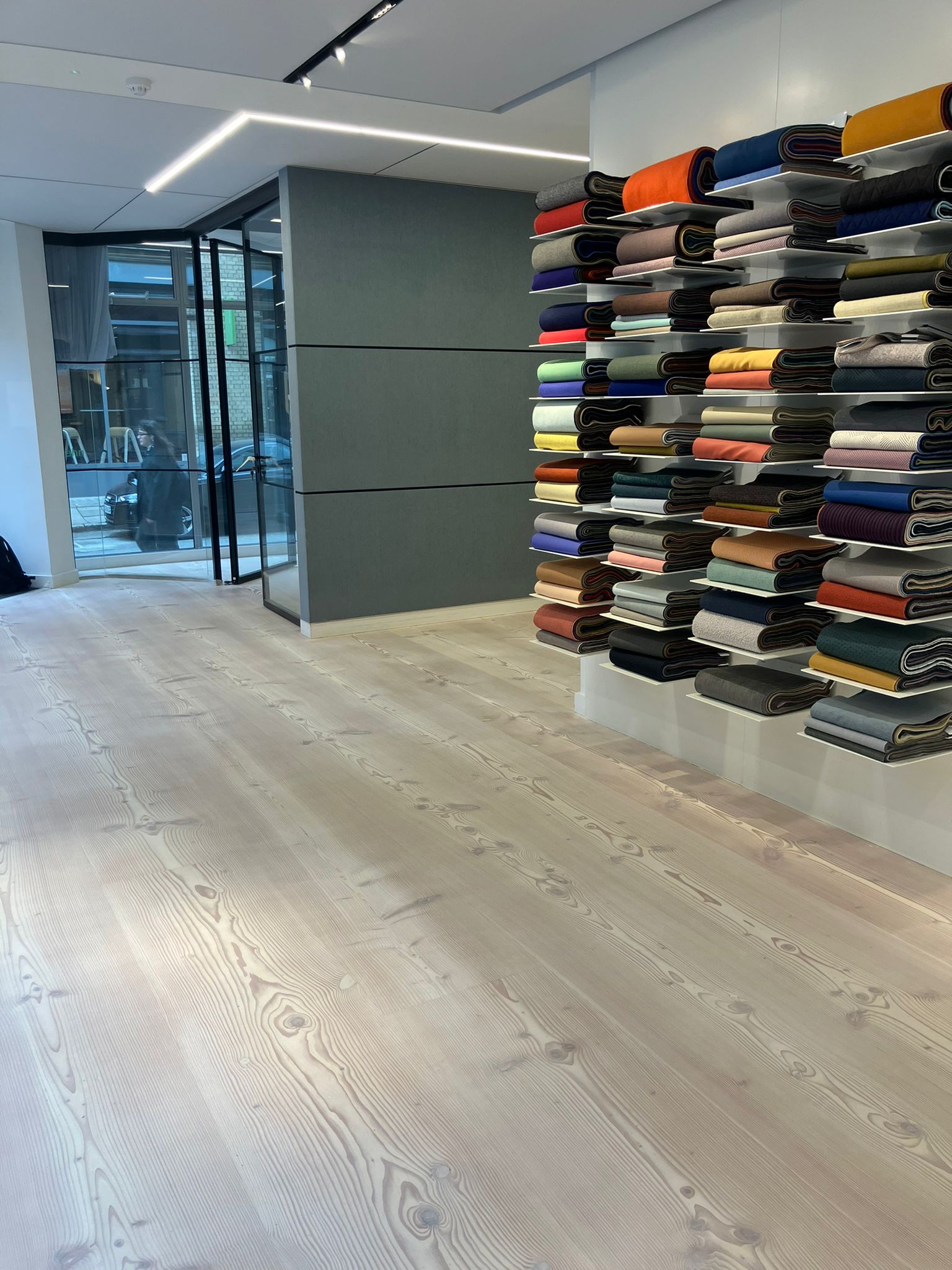 Showroom after finished transformation - Loughton Direct