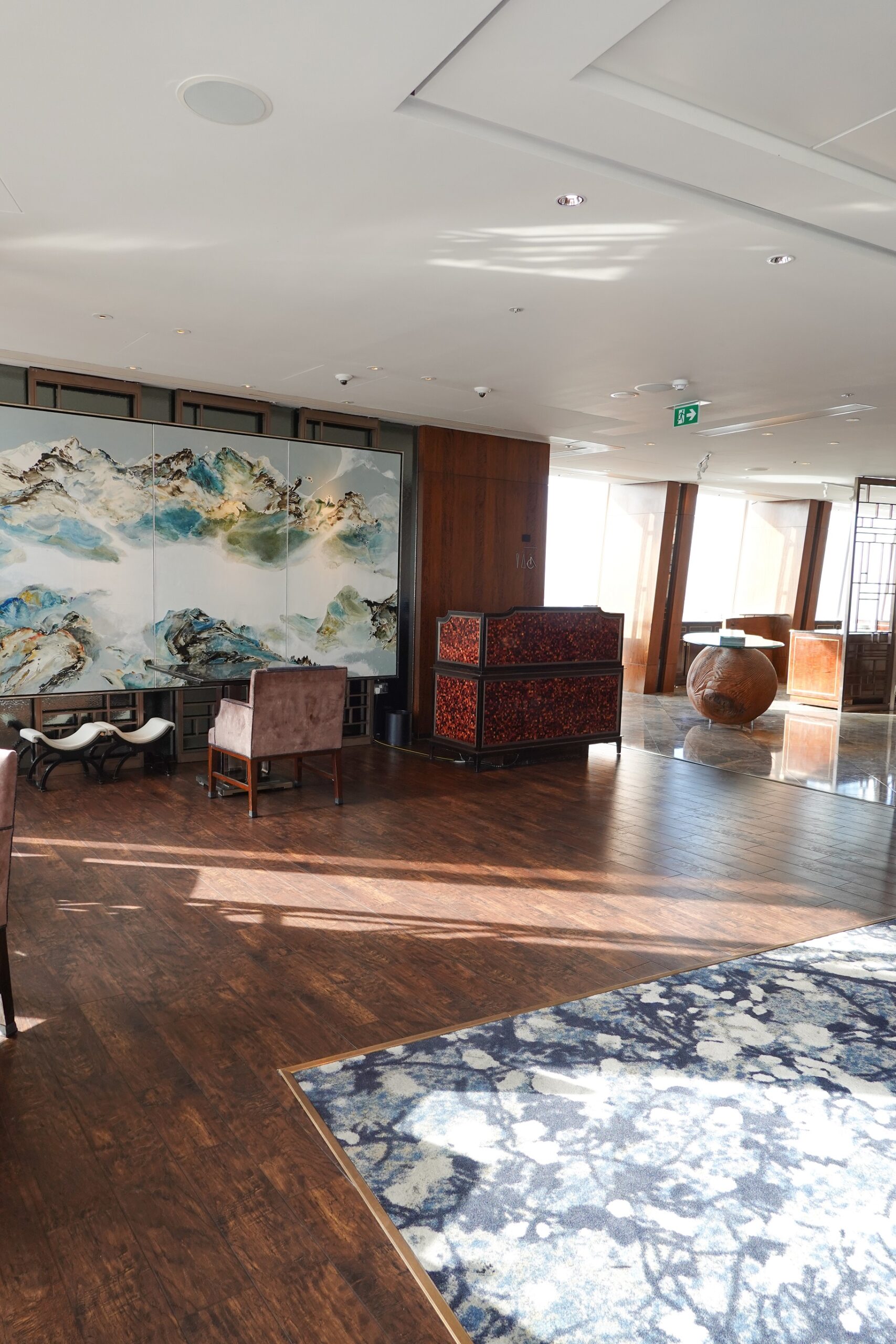 Luxury London Hotel - Loughton Direct