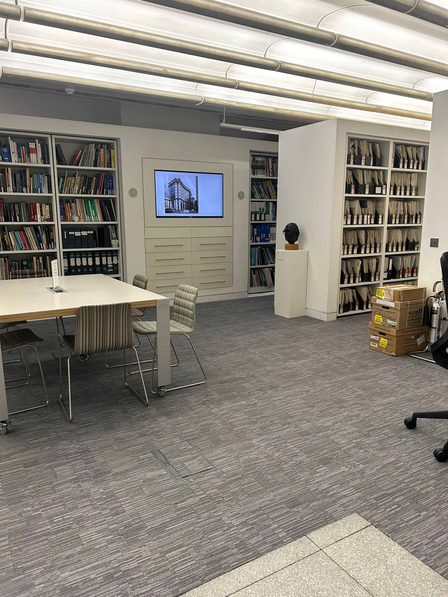 Milliken Carpet Tile - Loughton Contracts